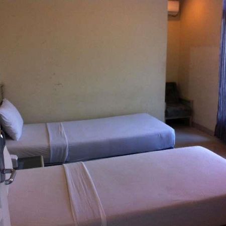 Hotel Gemilang Bandung Esterno foto