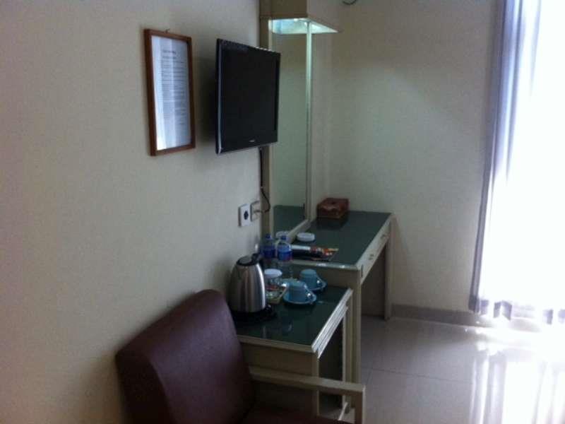 Hotel Gemilang Bandung Esterno foto